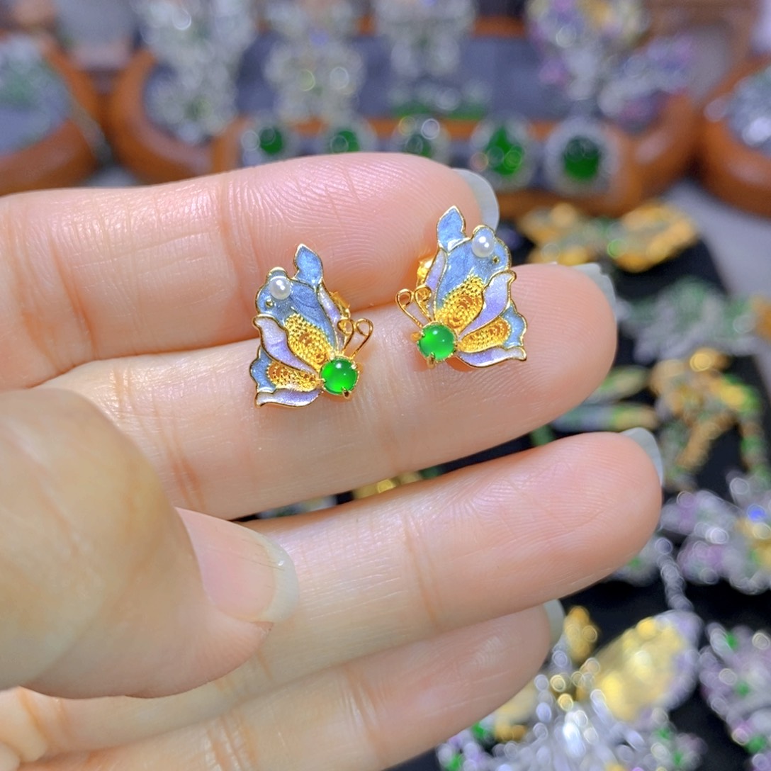 翡翠颈饰银S925镶嵌天然翡翠