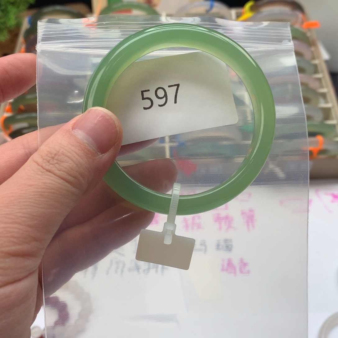 玛瑙/玉髓手镯未镶嵌597