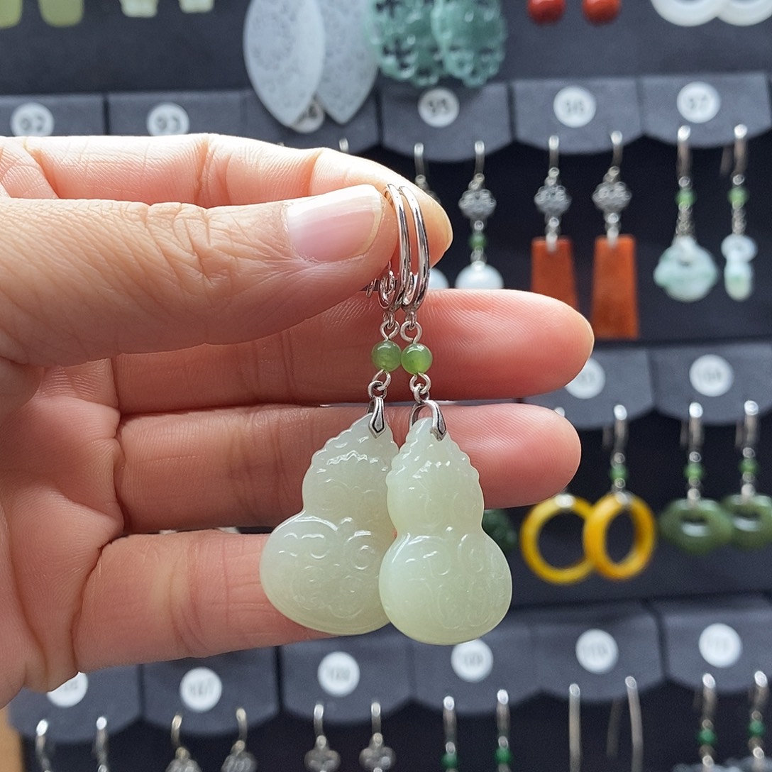 9***7和田玉银S925镶嵌耳饰