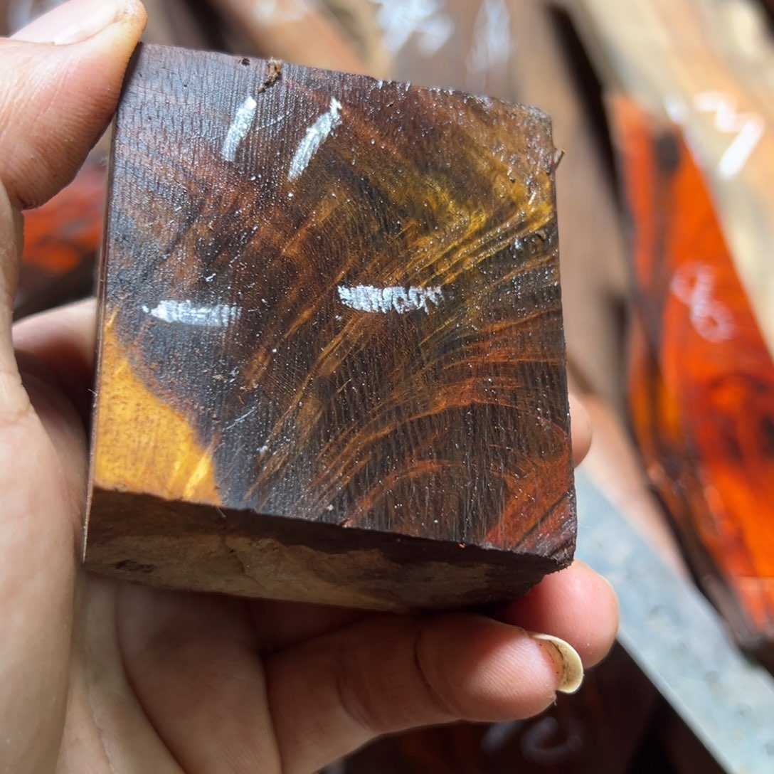 一***一交趾黄檀（大红酸枝）