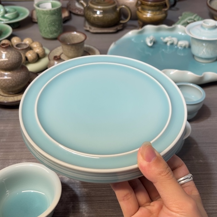 周连福 粉青 壶承作品