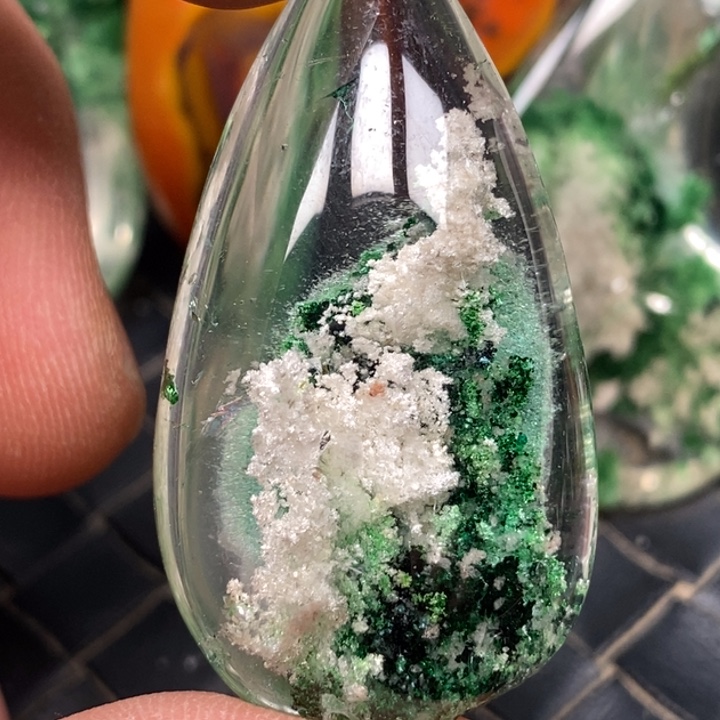 水晶颈饰未镶嵌水晶挂坠