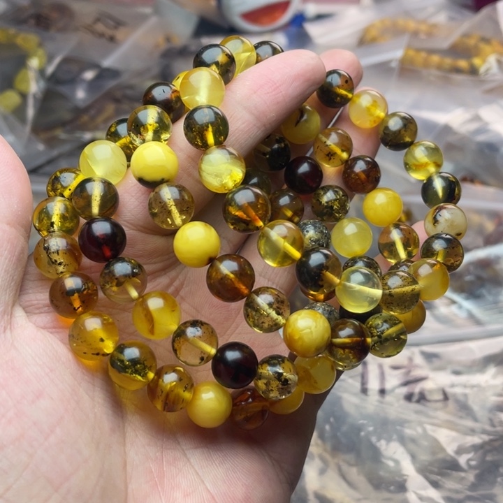 未镶嵌琥珀珠宝奇石