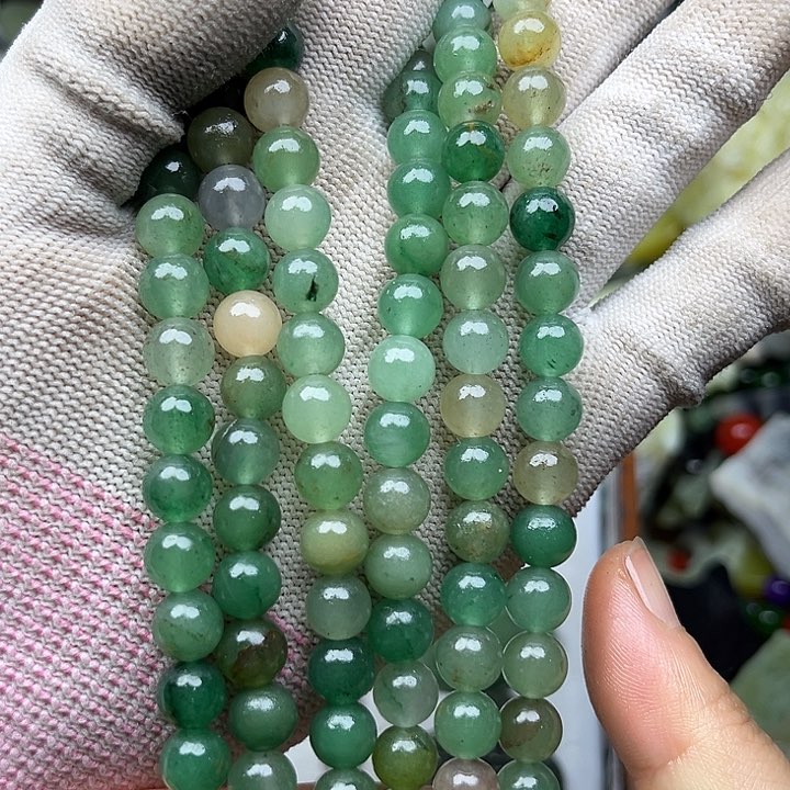 未镶嵌透闪石质玉珠宝奇石发3条