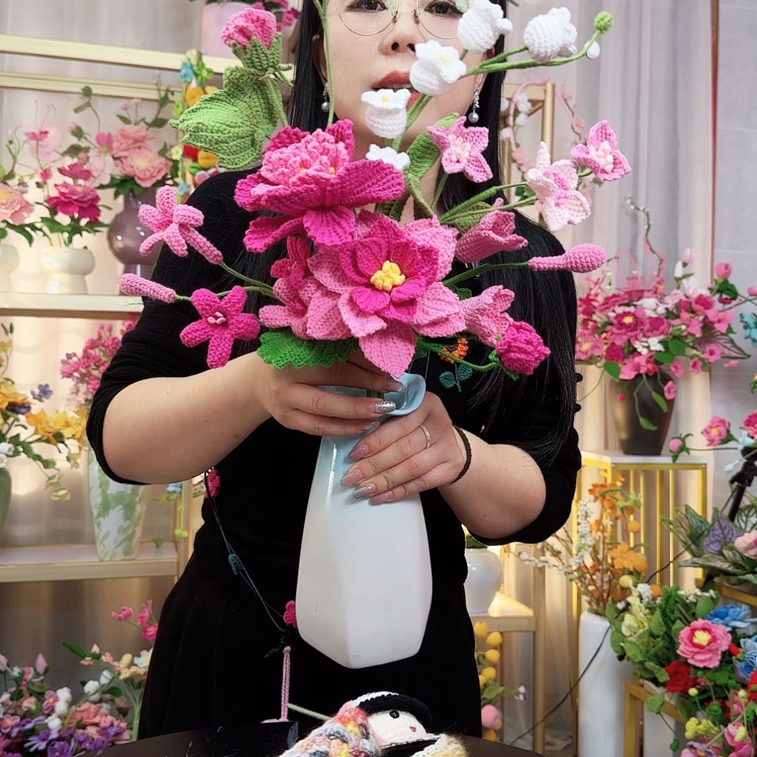 纯手工钩织手工钩织设计花束