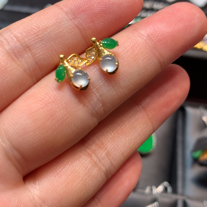 【闪购商品】18K金镶嵌翡翠耳饰翡翠