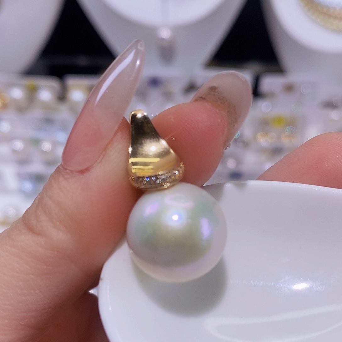 淡水珍珠颈饰银S925镶嵌冠****询