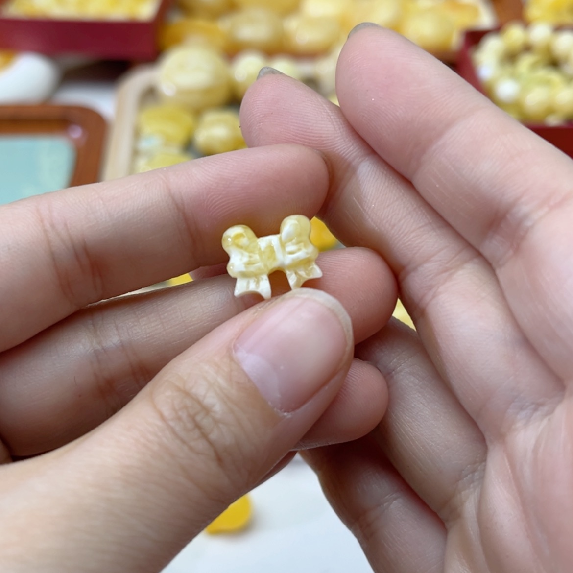 【闪购商品】未镶嵌蜜蜡裸石配饰