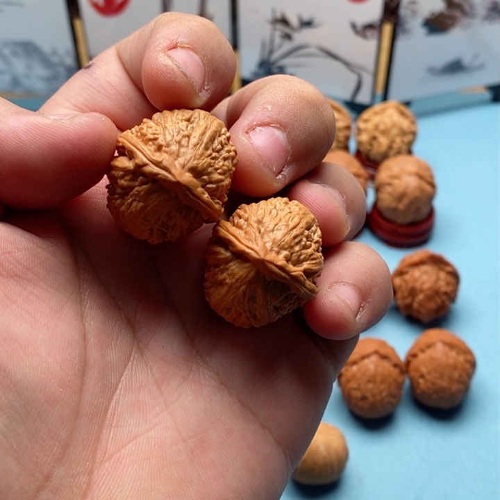 文玩核桃把件桃心小管帽