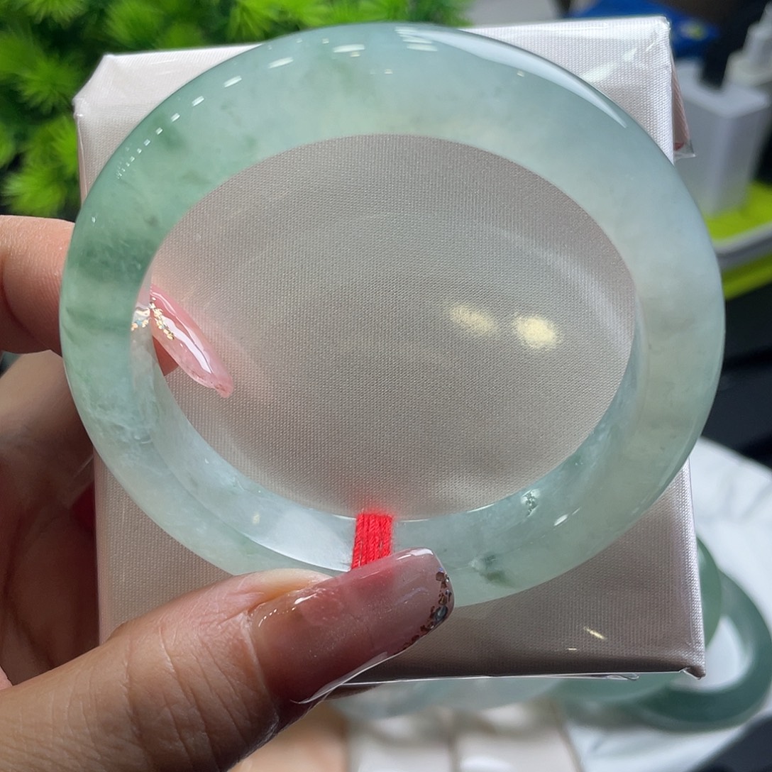 翡翠手镯未镶嵌55正圈