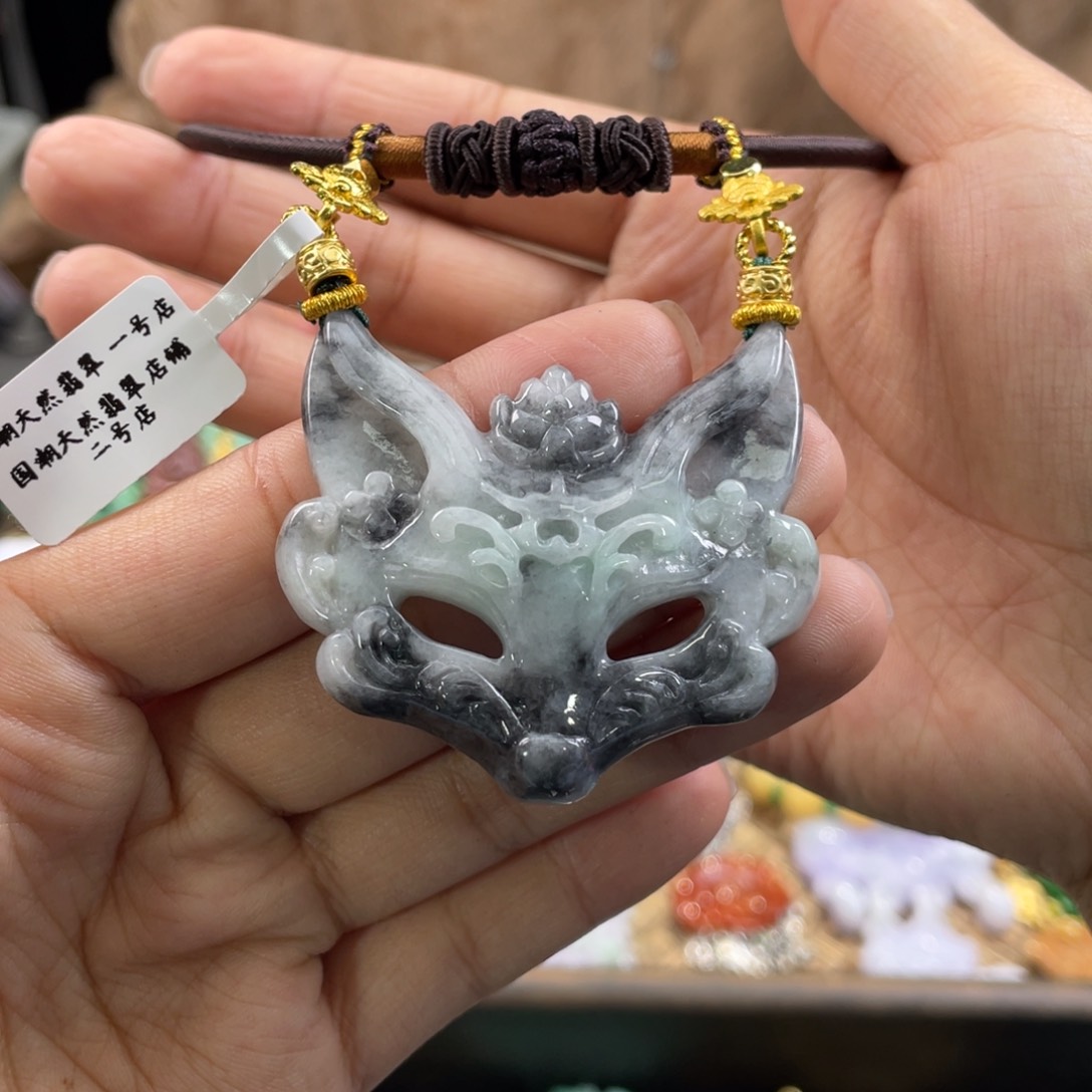 翡翠颈饰未镶嵌代编织
