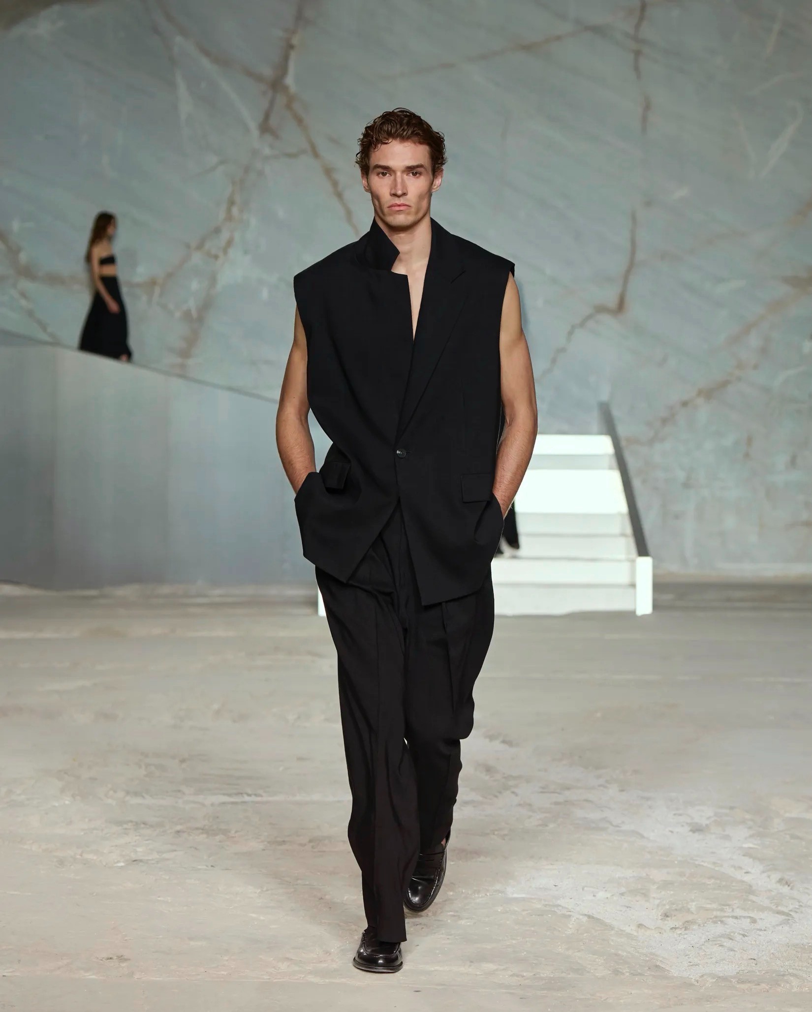 7857-2025夏季潮牌休闲百搭贴布短袖t恤纯棉圆领宽松纯棉黑白上衣