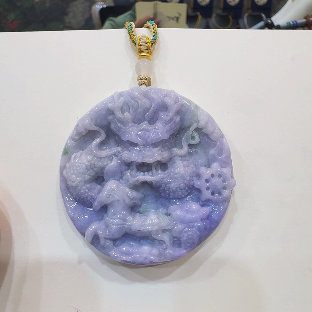 翡翠颈饰未镶嵌?****?老坑