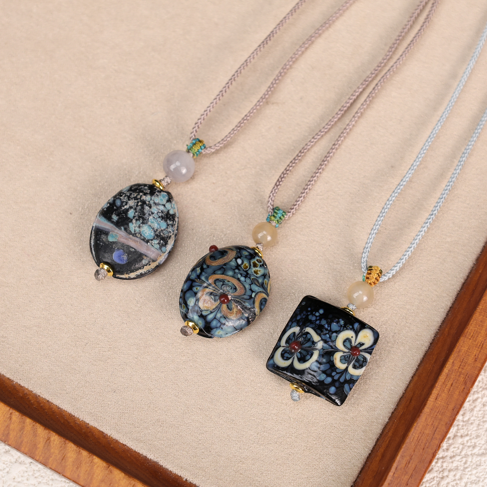 合金项链 XC-63 微瑕蓝色小花老珠子绳编琉璃项链