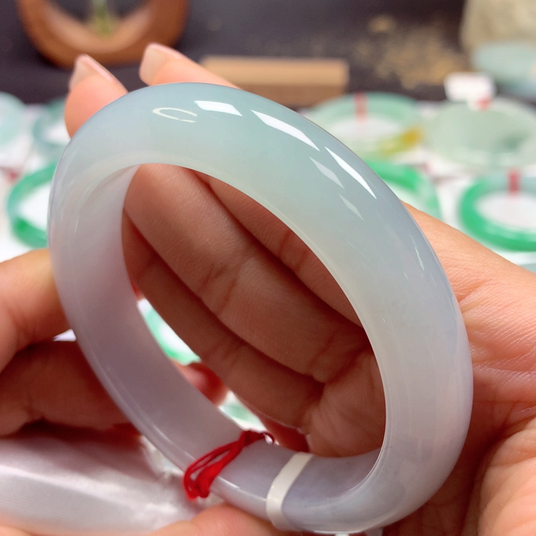 翡翠手镯未镶嵌56正32号88