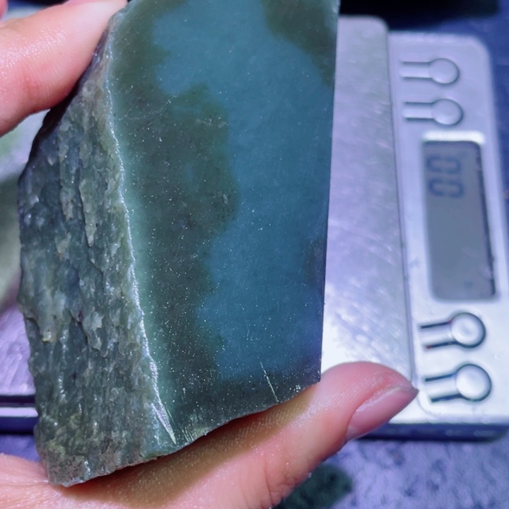 和田玉（糖玉）未镶嵌珠宝半成品