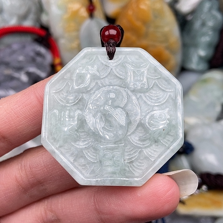 颈饰未镶嵌翡翠翡翠