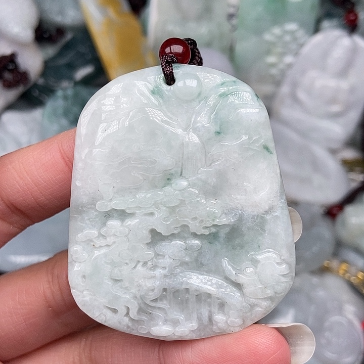 颈饰未镶嵌翡翠翡翠