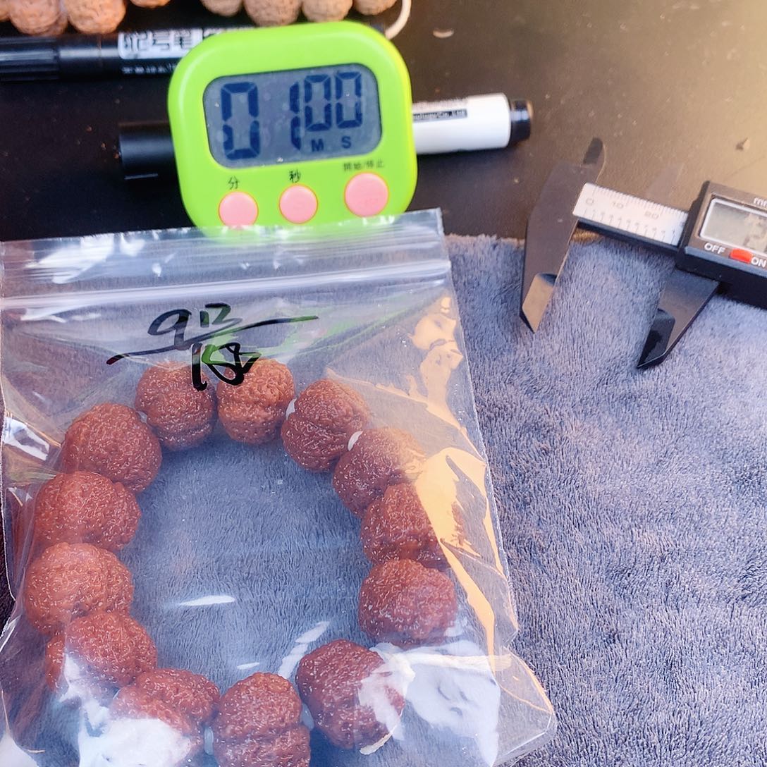 枫***强吊坠金刚菩提09————