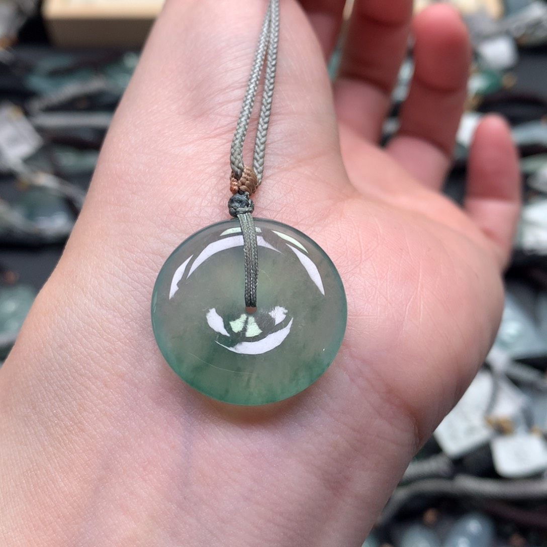 翡翠颈饰未镶嵌000000000000