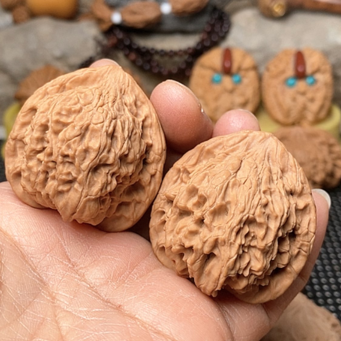 【闪购商品】文玩核桃把件野生红狮子全品40