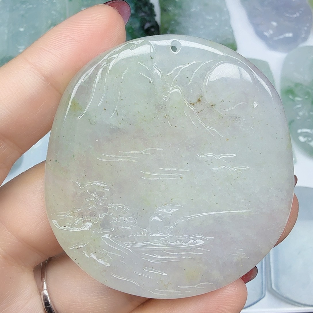 翡翠颈饰未镶嵌山水牌