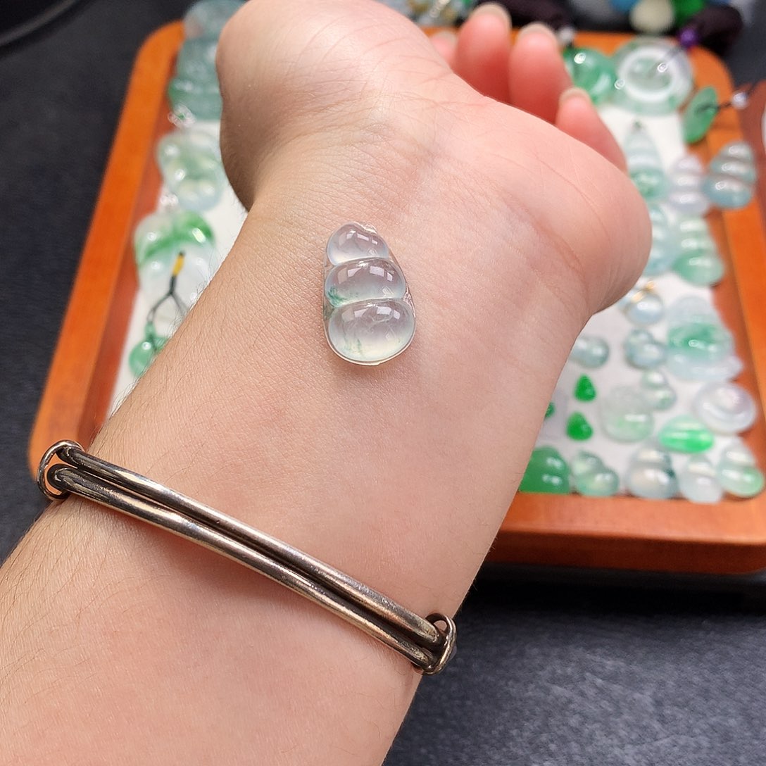 吊坠(不含链)未镶嵌翡翠福豆