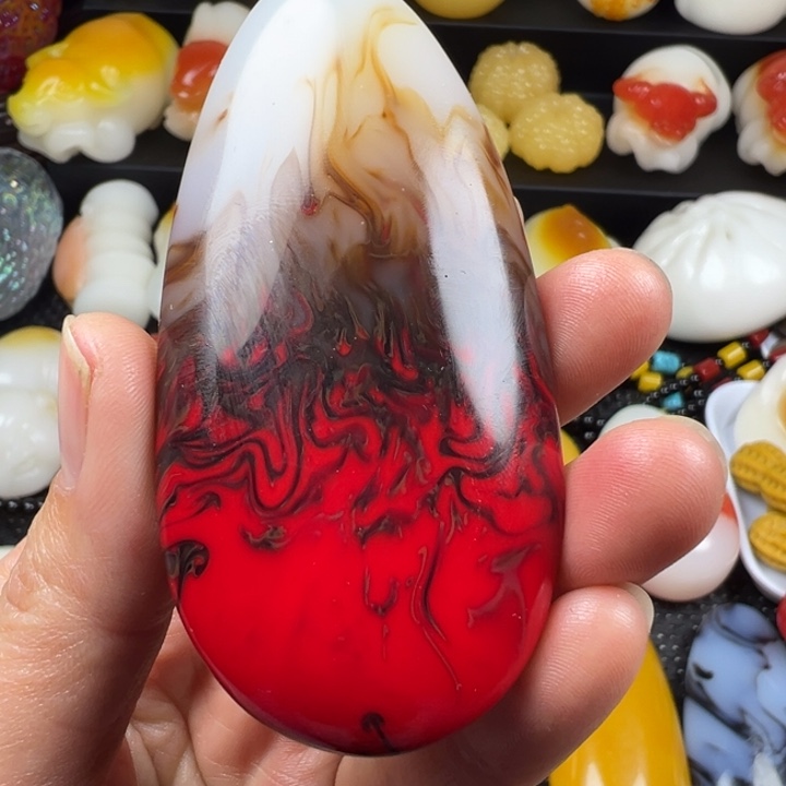 新疆戈壁五彩石金丝