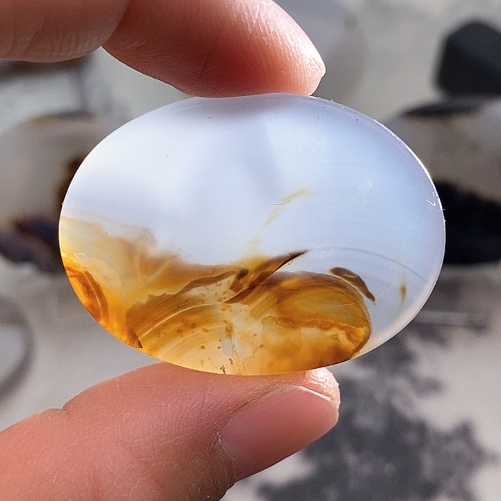 玛瑙/玉髓颈饰未镶嵌