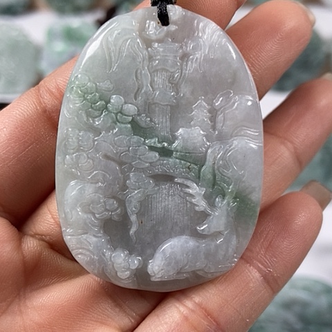 翡翠颈饰未镶嵌山水鹿牌福利