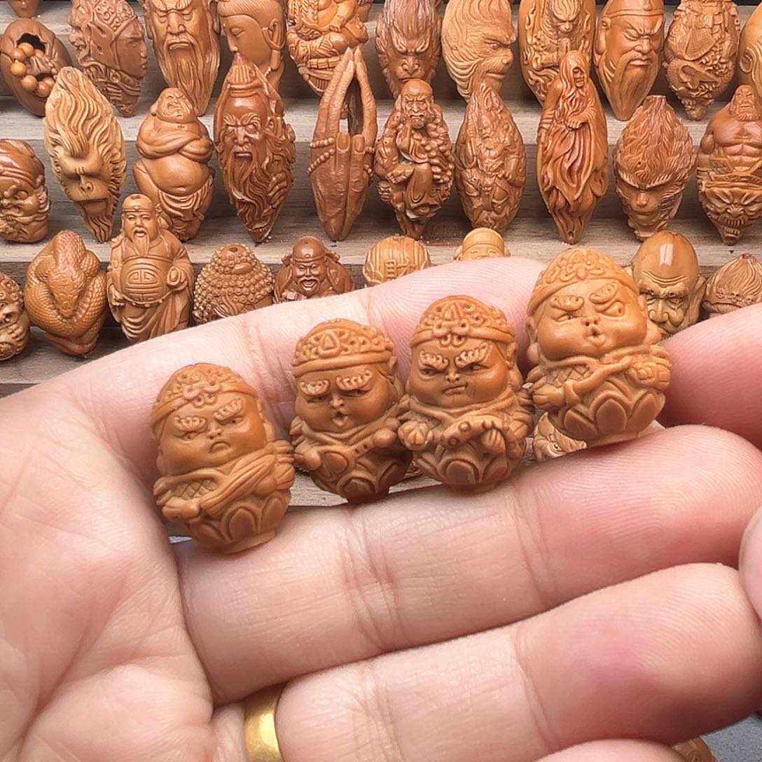 橄榄核吊坠18天王福利