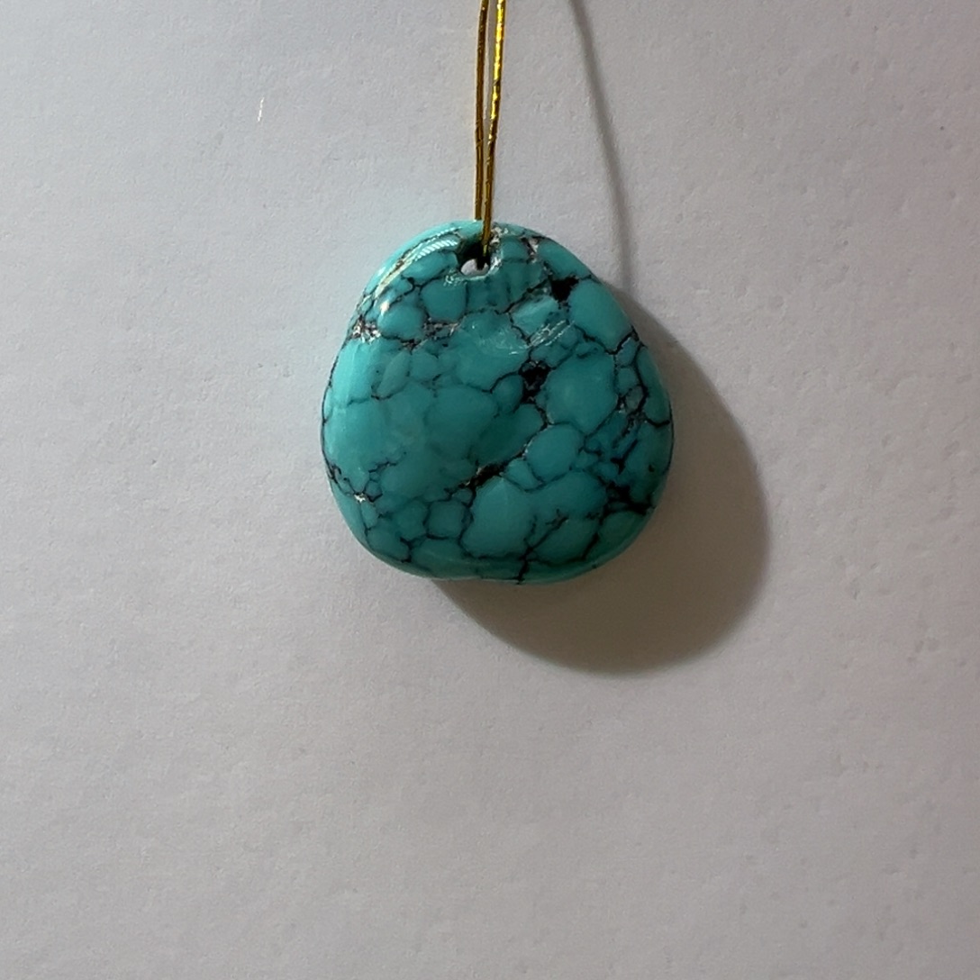 绿松石未镶嵌挂件