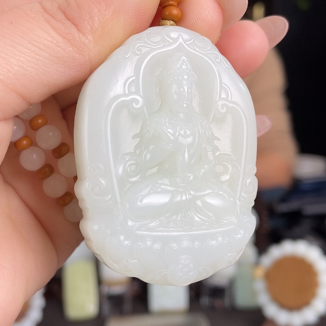 和田玉未镶嵌颈饰定制发货