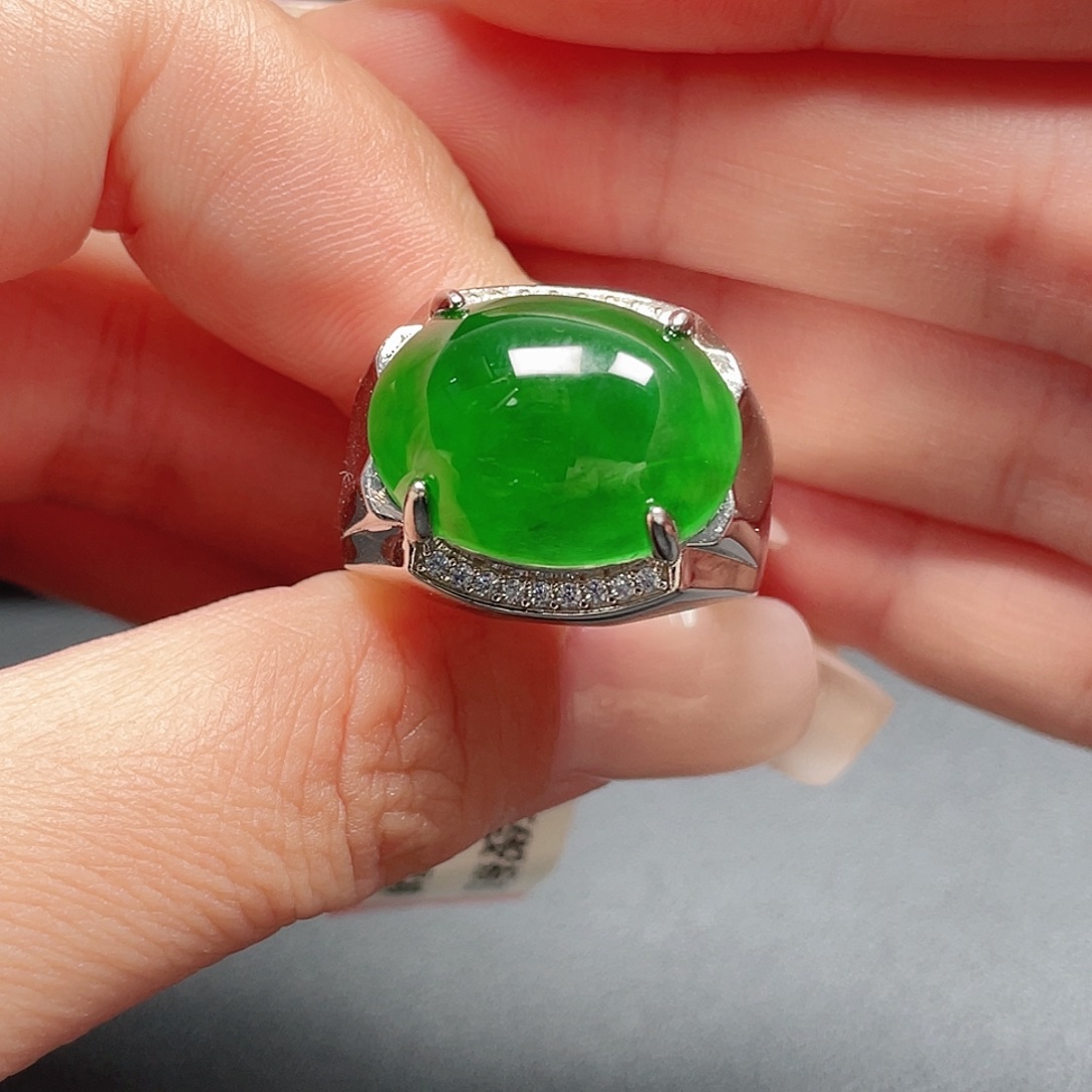 翡翠银S925镶嵌戒指没有运费险4123