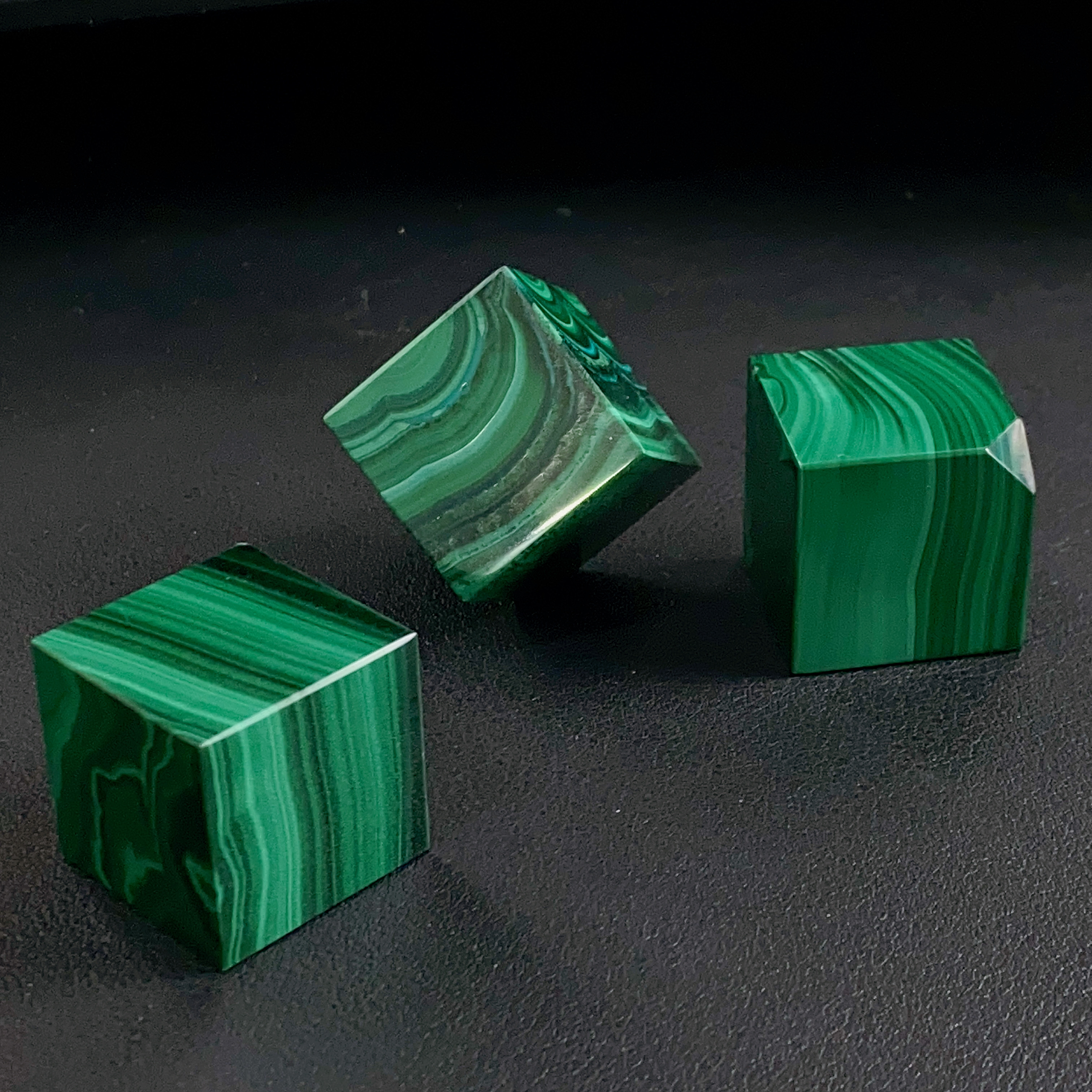 2888/ZY888-910 精美孔雀石方形摆件/多样性发/一件