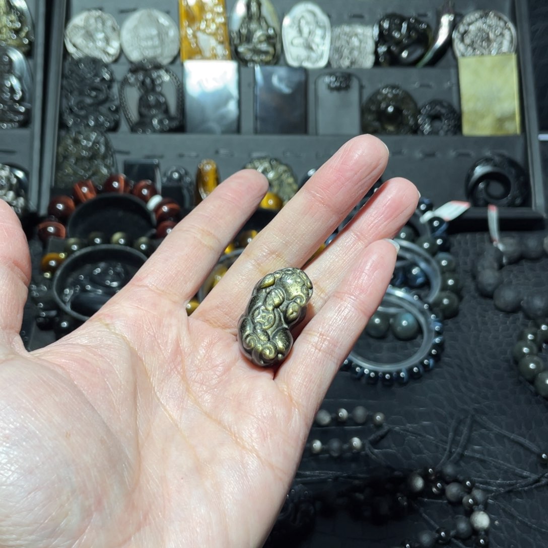 黑曜岩颈饰未镶嵌加**力