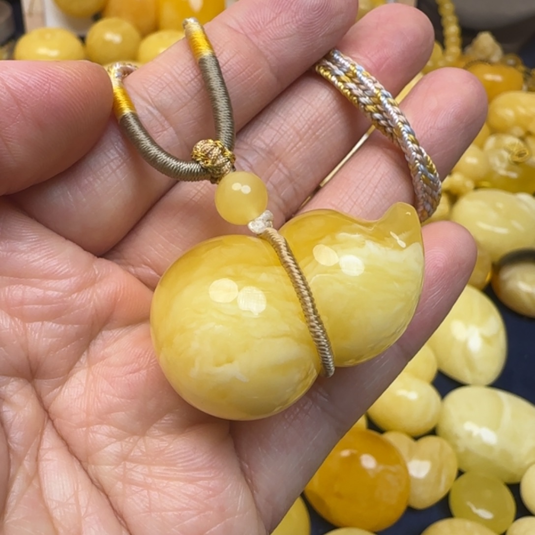 *****蜜蜡未镶嵌颈饰天然蜜蜡