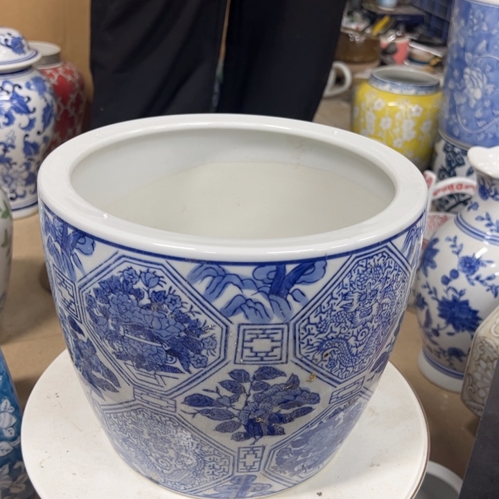 瓷片微瑕。。。。。。。。