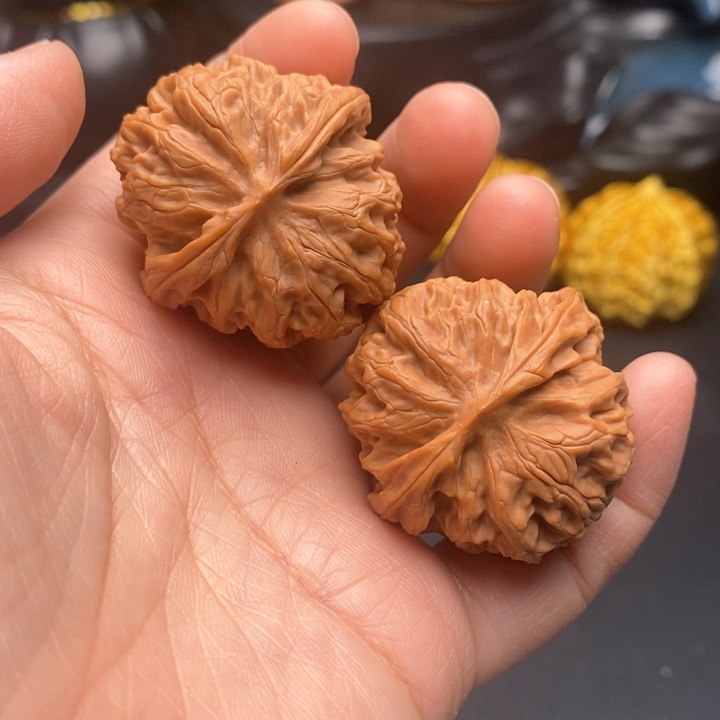 文玩核桃把件小苹果35尺