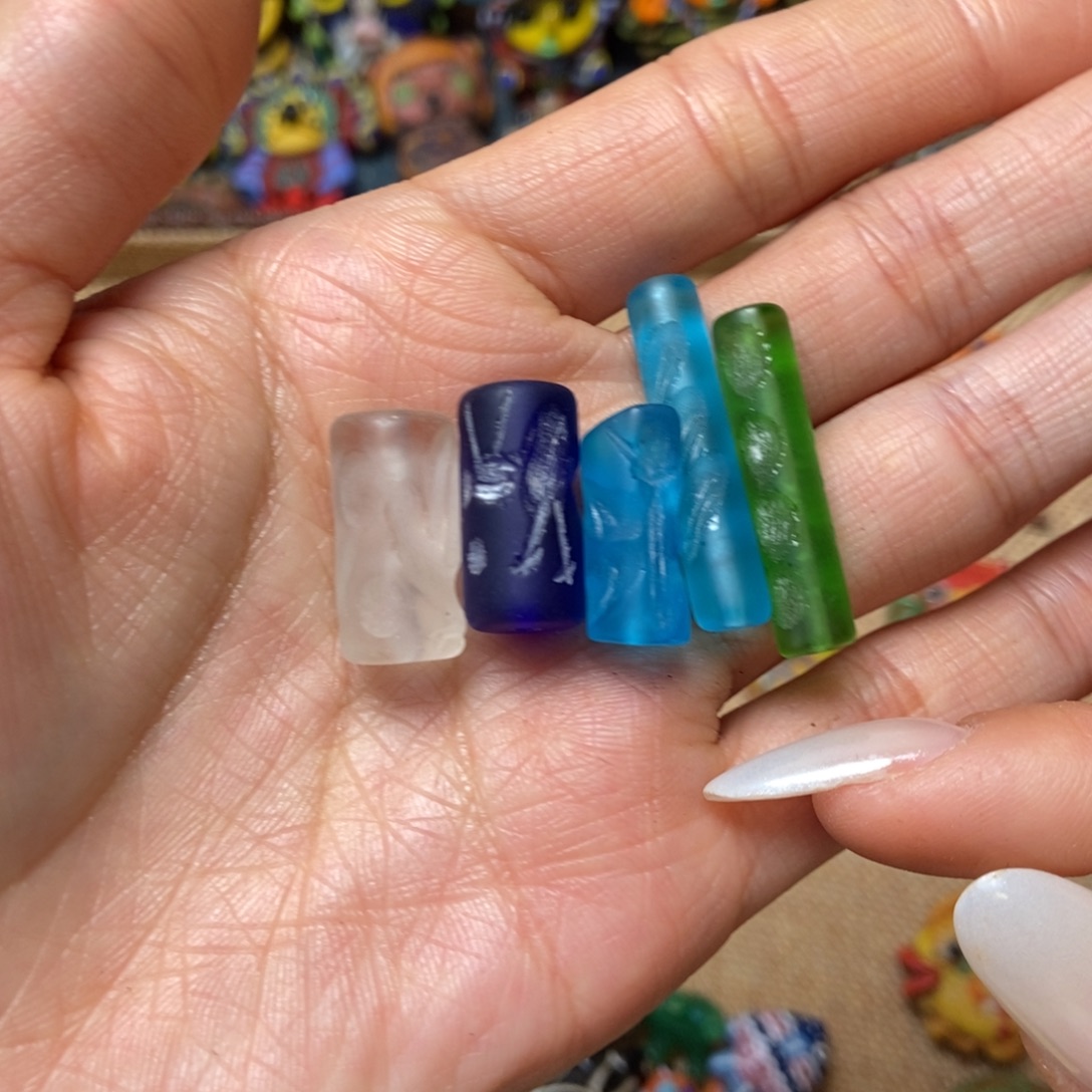 琉璃颈饰琉璃桶珠一个