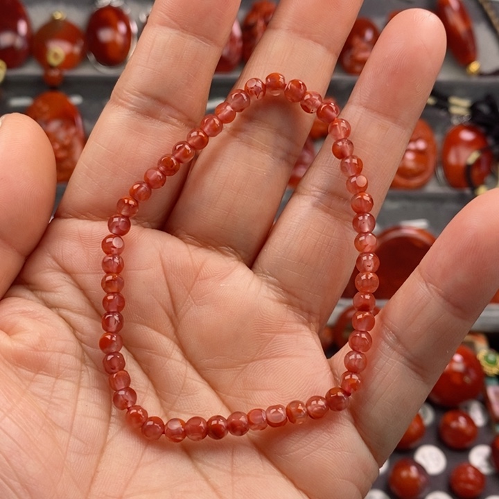 南红玛瑙手串未镶嵌