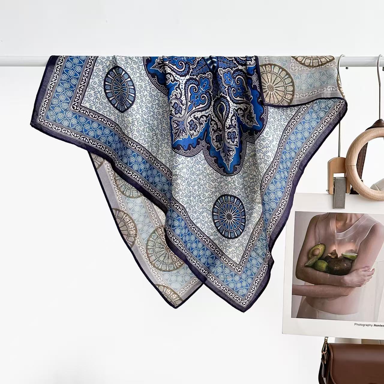 MS 031[云水蓝调]70*70左右 围巾