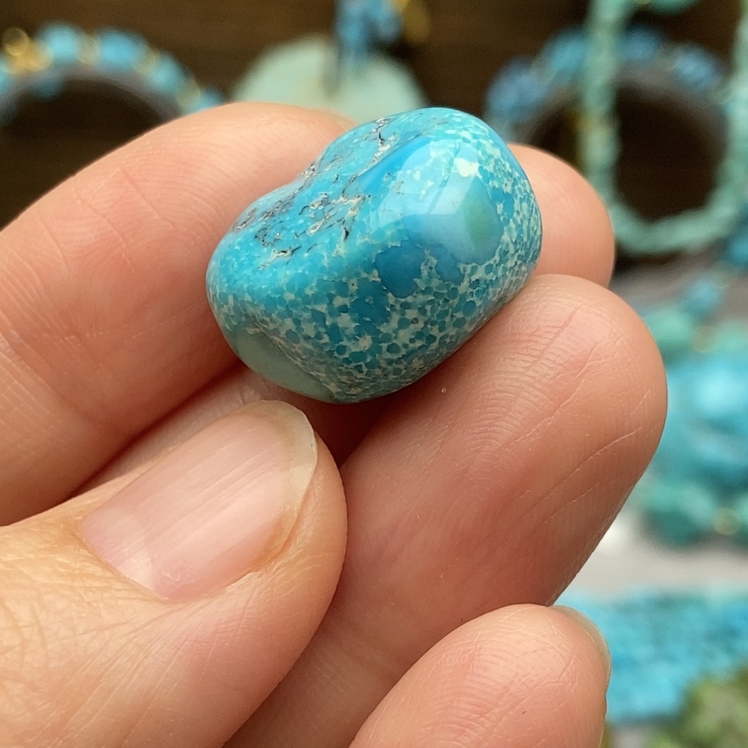 绿松石未镶嵌珠宝奇石