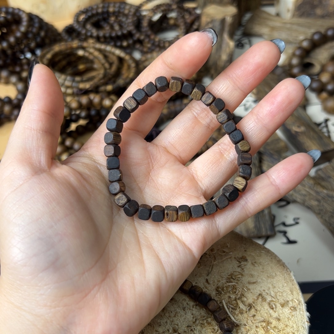 沉香沉香碎屑小方糖3克