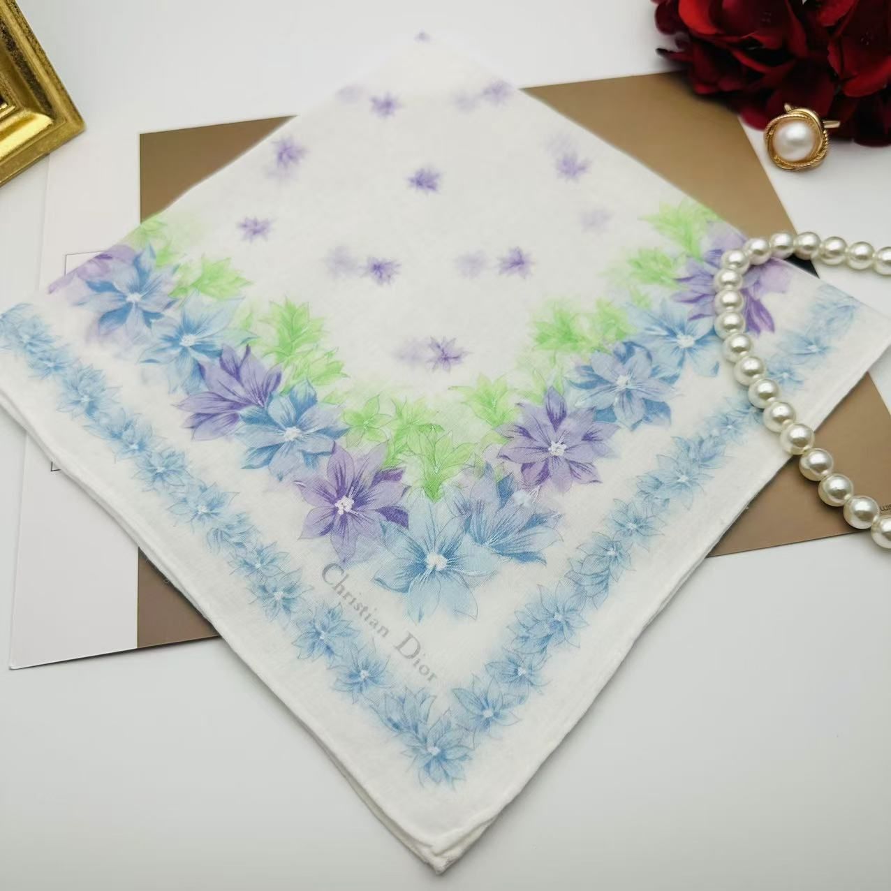 99新 DIOR/迪奥 海囤 迪奥 丝巾/yy04210