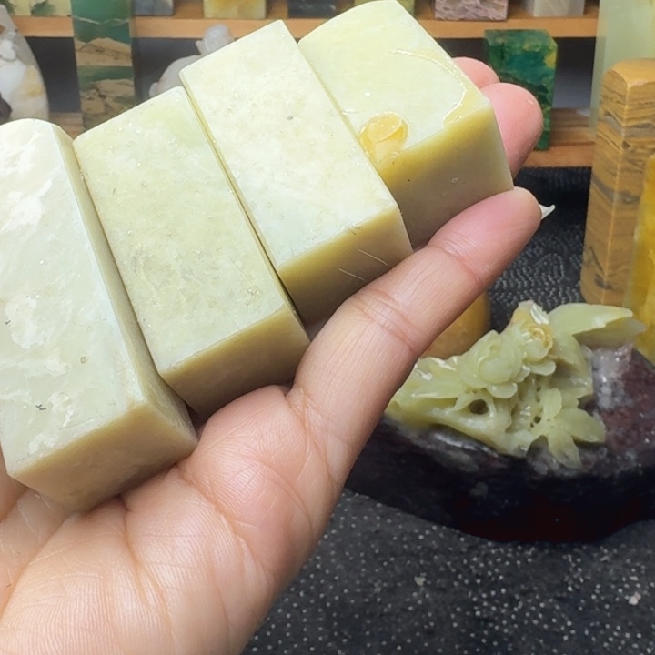 毋***殆老挝石青田老封门冻