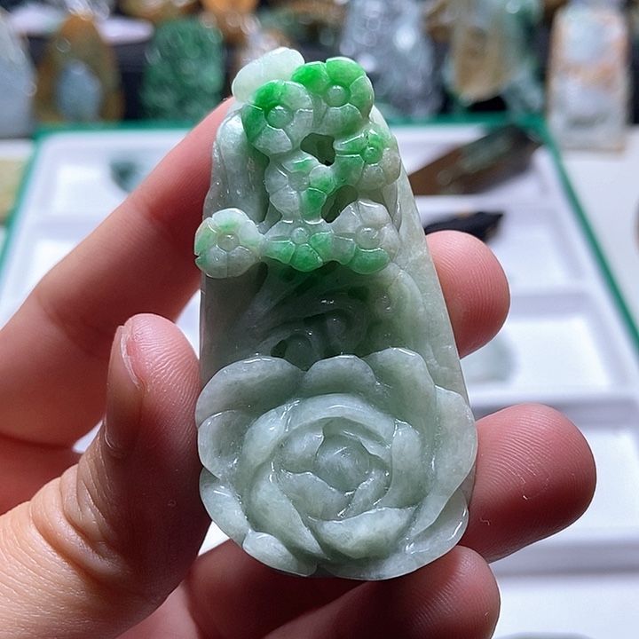 翡翠未镶嵌颈饰翡翠ah