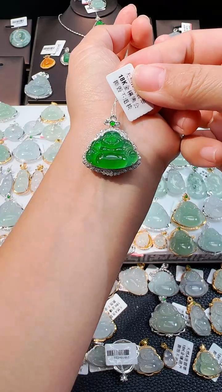 天然A货翡翠佛公吊坠（18k金镶嵌）