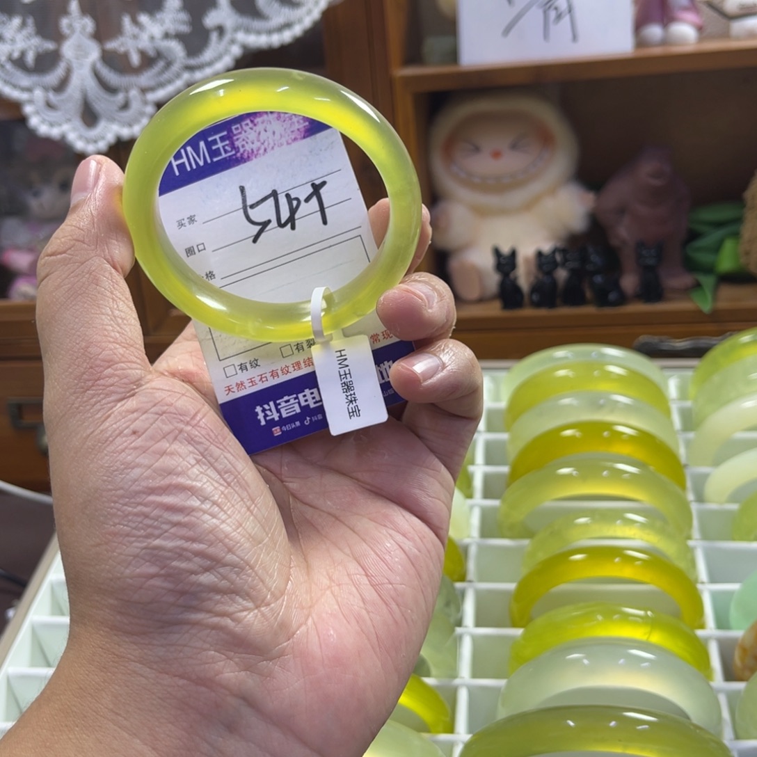 蛇纹石玉未镶嵌手镯89