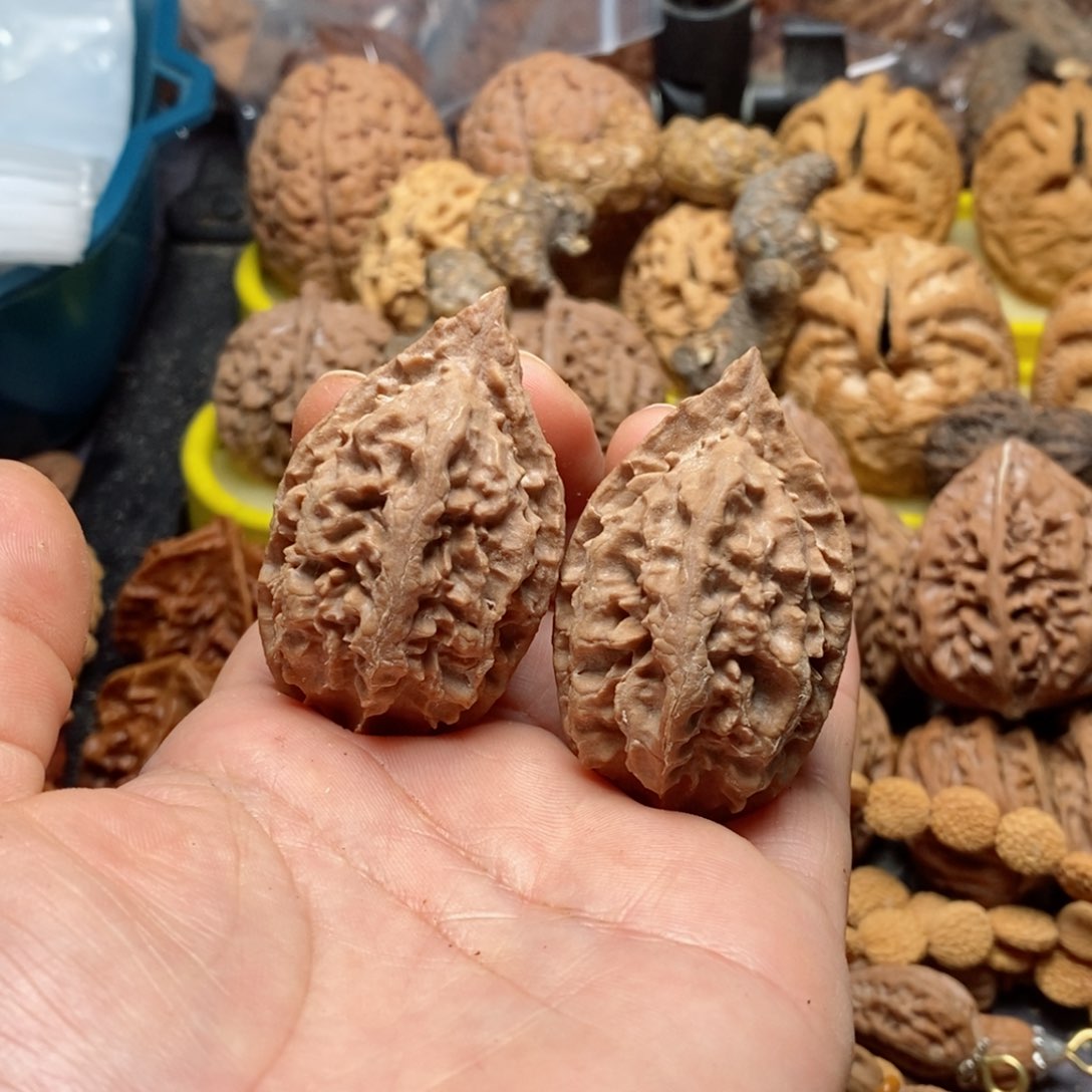 文玩核桃吊坠核桃68